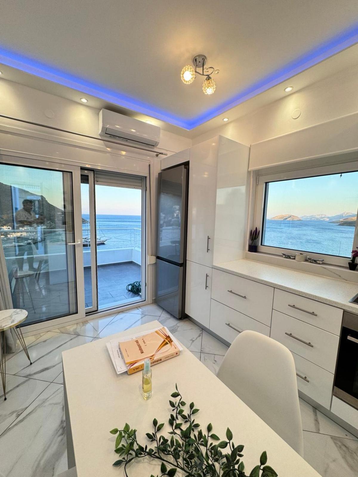 Infinity Blue Suite Panteli Exterior photo